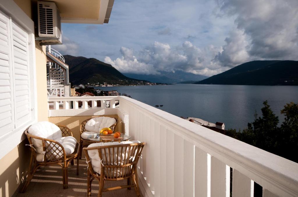 Villa Tenzera Herceg Novi Phòng bức ảnh